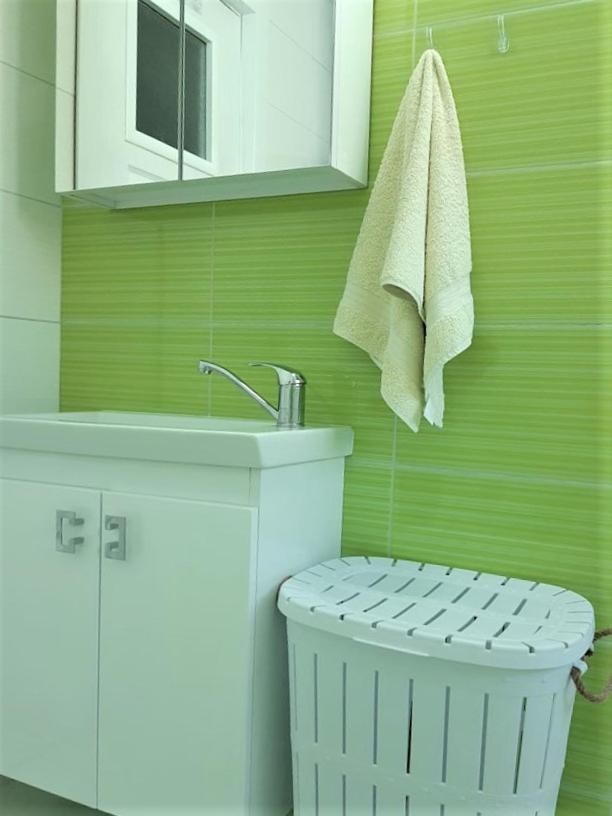 Central Modern Apt With Garden Струга Екстер'єр фото