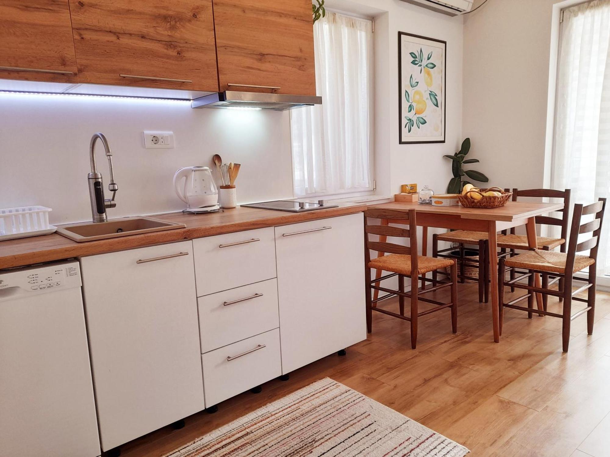 Central Modern Apt With Garden Струга Екстер'єр фото