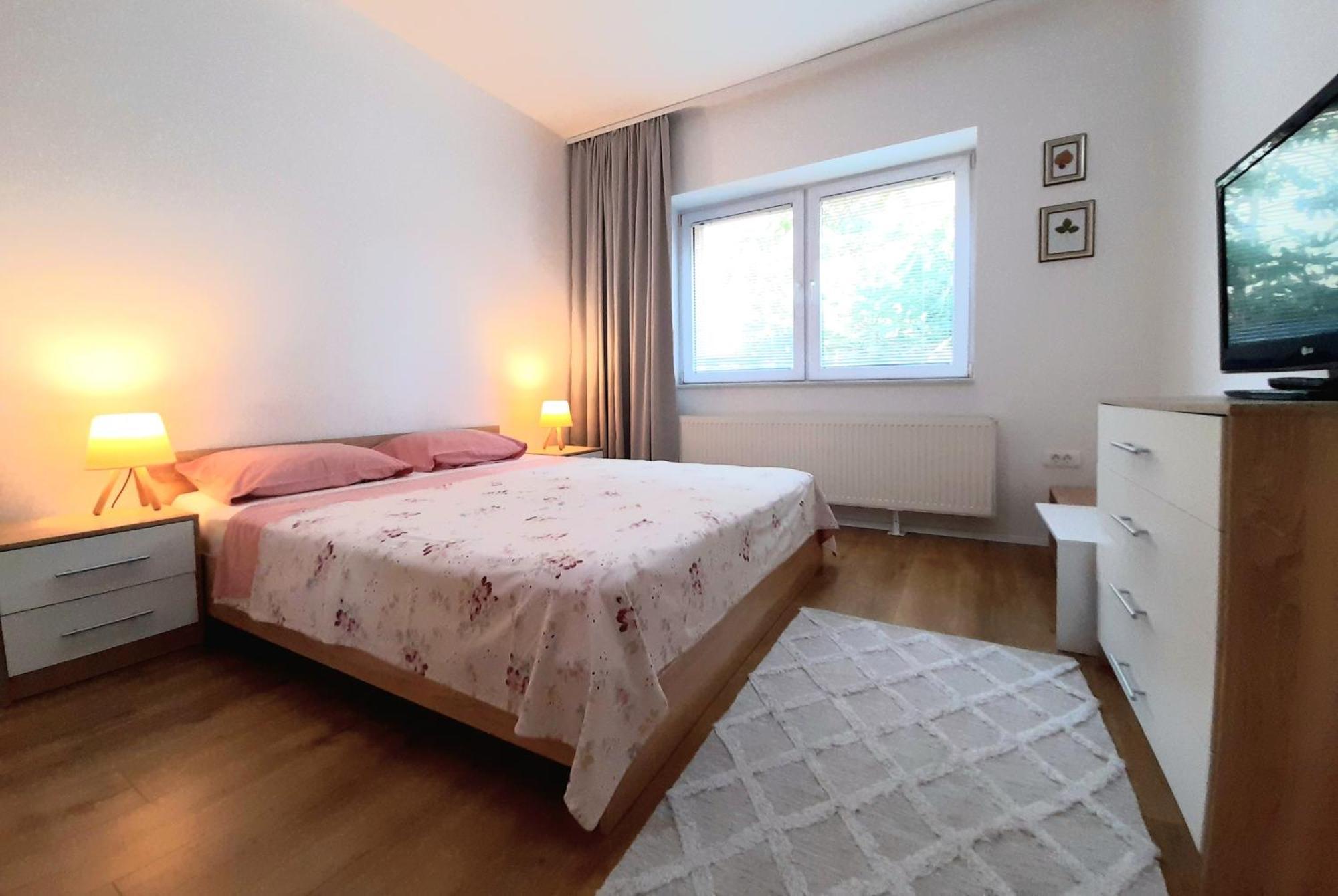 Central Modern Apt With Garden Струга Екстер'єр фото